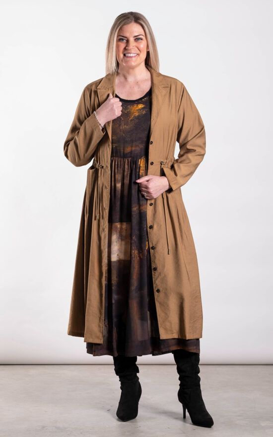 Shadowlines Pleat Jacket product photo.