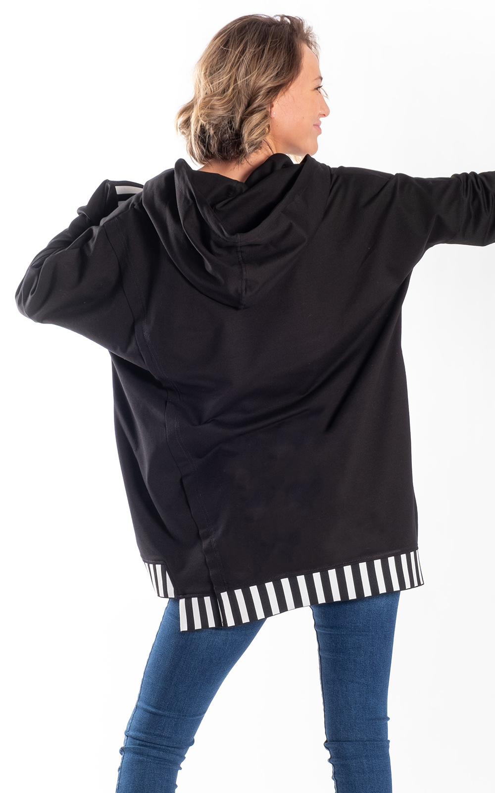 Latta Sweater Plain W Stripe product photo.