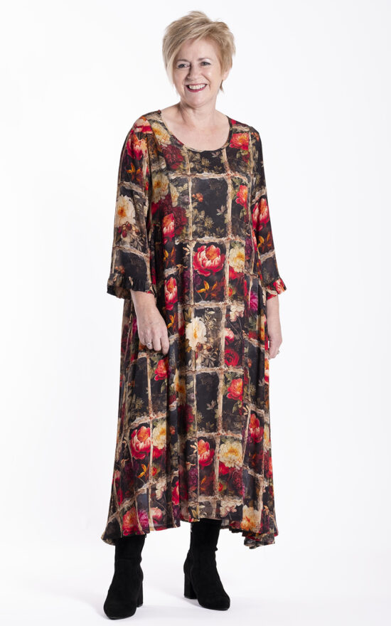 Sable Dress product photo.