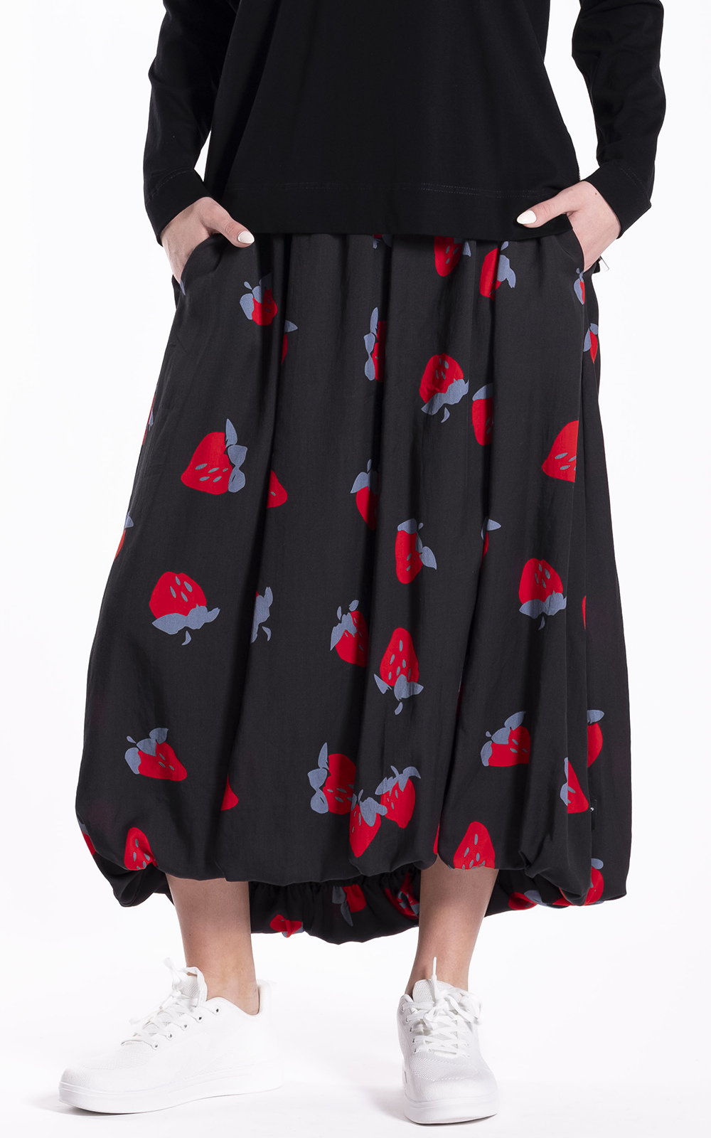 Gallery Skirt product photo.