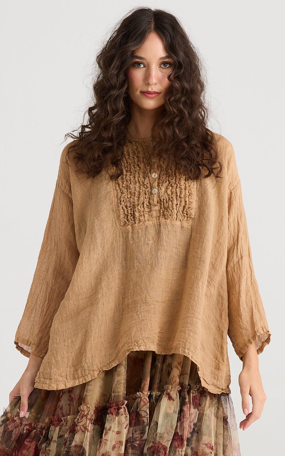 Florian Linen Top product photo.