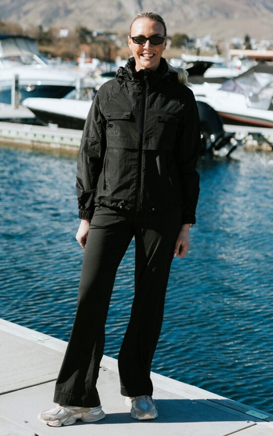 Gracie Windbreaker product photo.