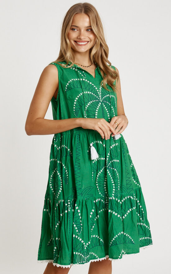 Idalia Sleevless Dress product photo.