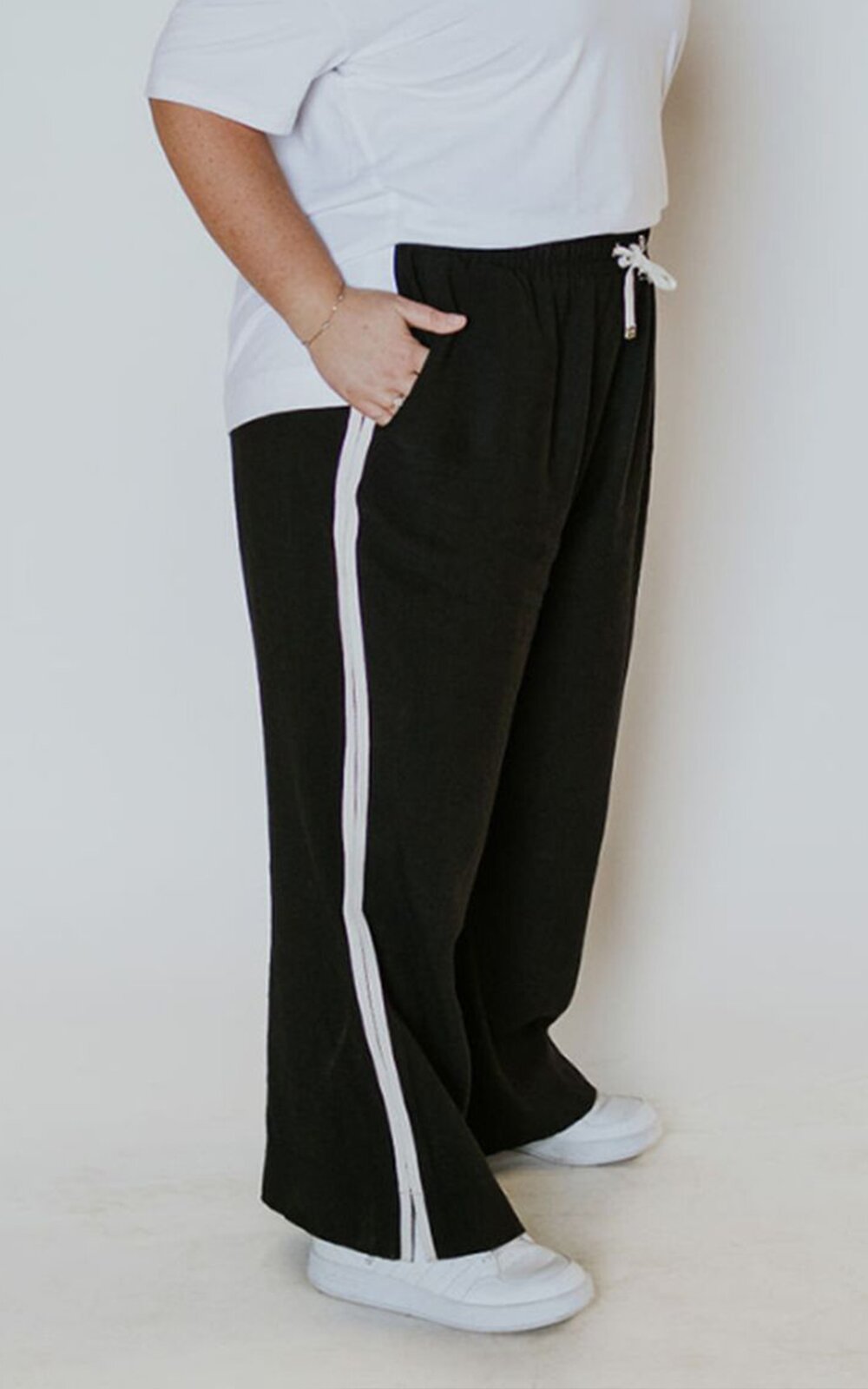 Indiana Side Stripe Wide Leg Pant product photo.