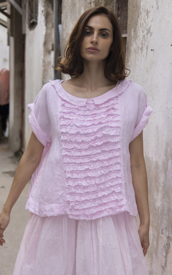 Jua Top Linen product photo.