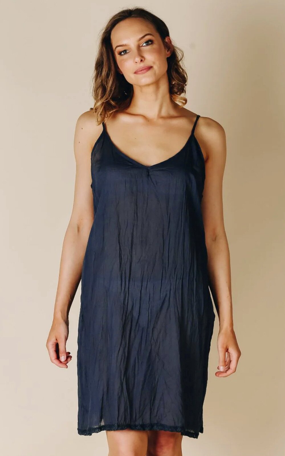 Kalme Slip product photo.