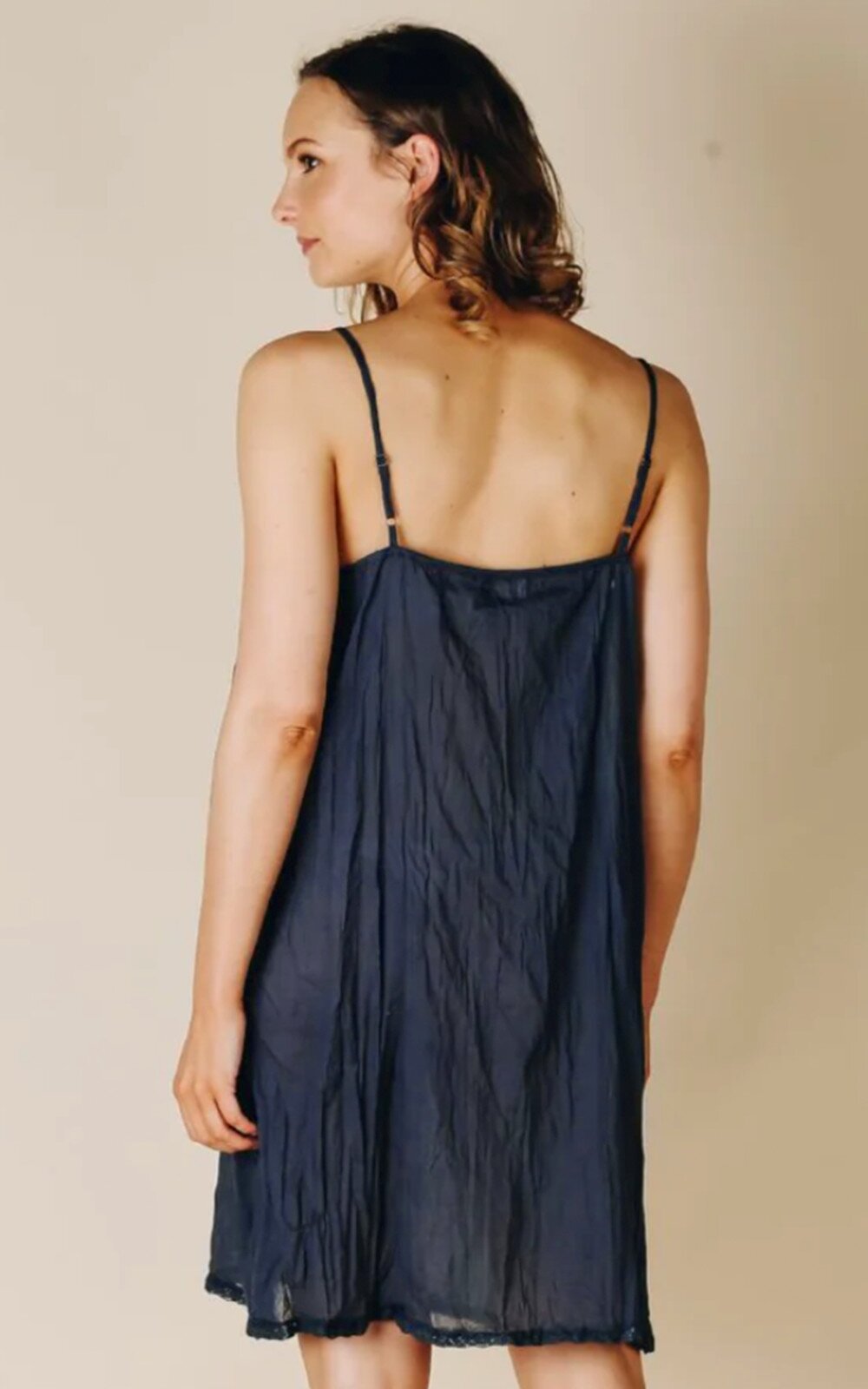 Kalme Slip product photo.