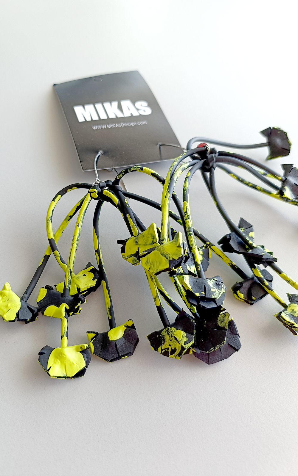 Kanzashi Earrings product photo.