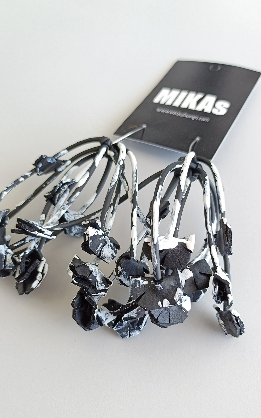 Kanzashi Earrings product photo.