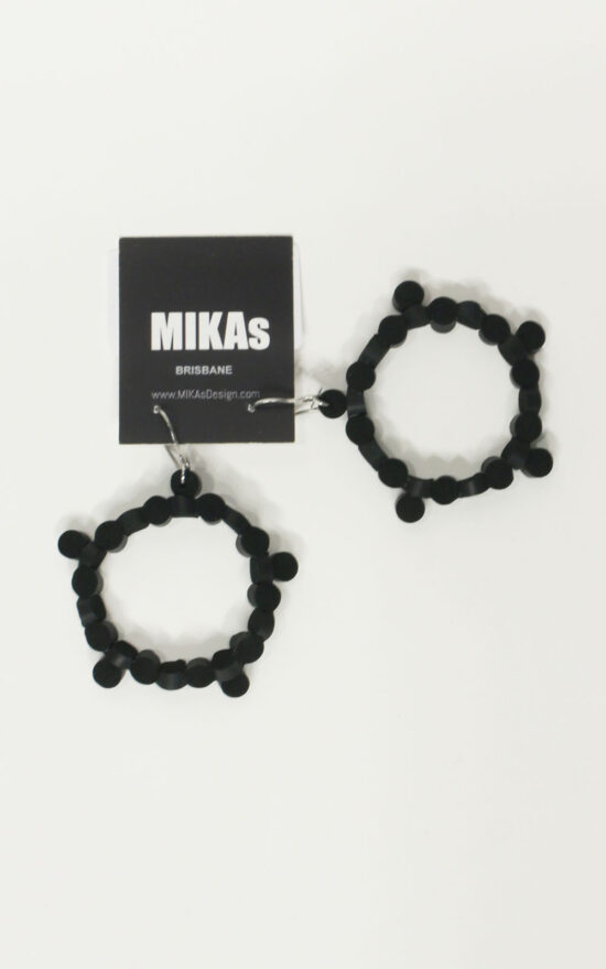 Komo Revi Earrings product photo.
