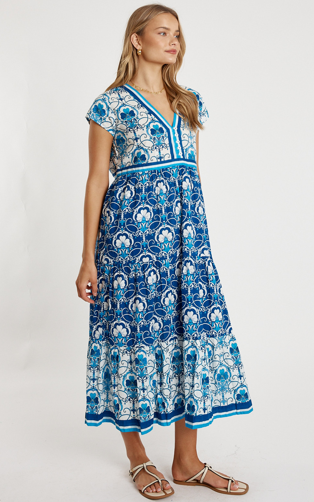 Lavina Midi product photo.