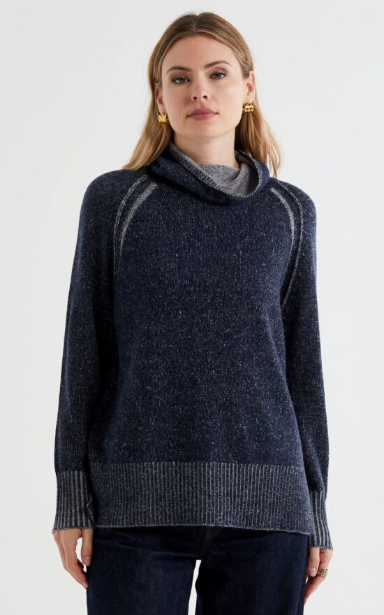 Two Tone Rollneck product photo.