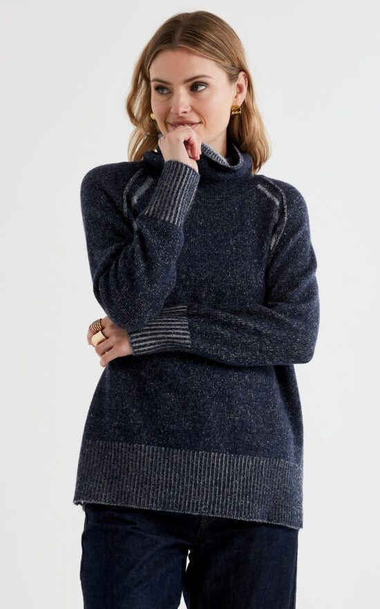 Two Tone Rollneck product photo.