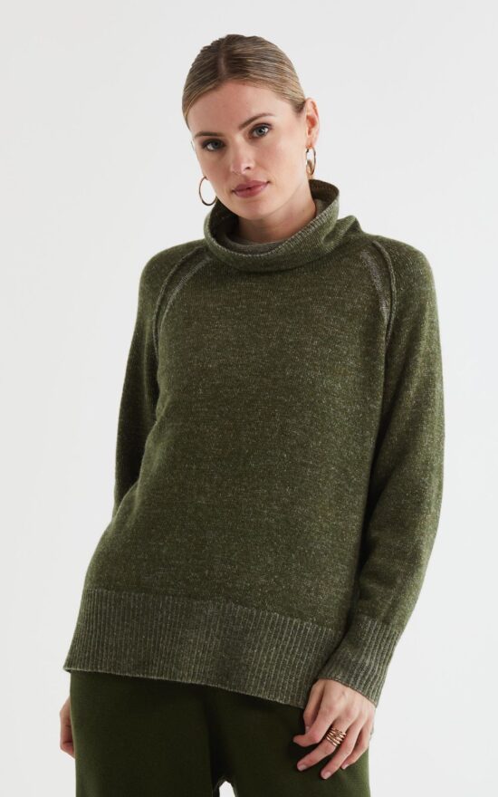 Two Tone Rollneck product photo.