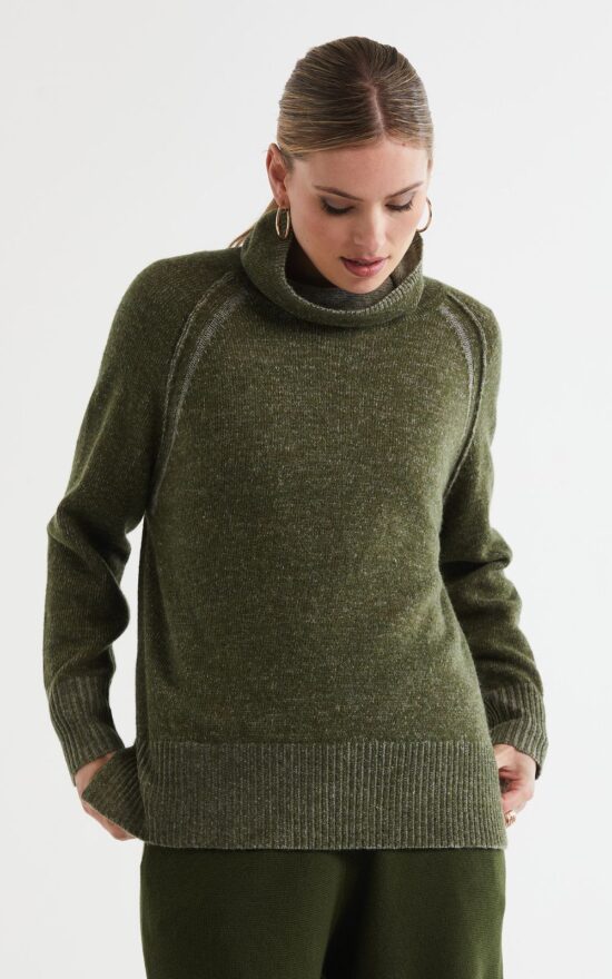 Two Tone Rollneck product photo.
