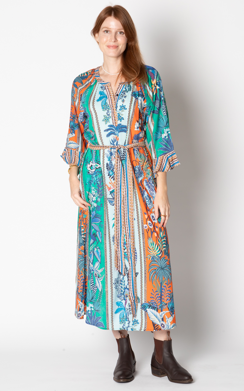 Liliana Midi product photo.