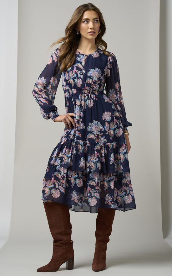 Chelsea Dress product photo.
