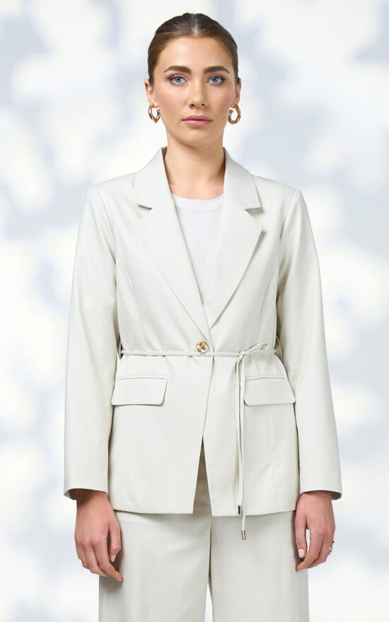 Willa Blazer product photo.
