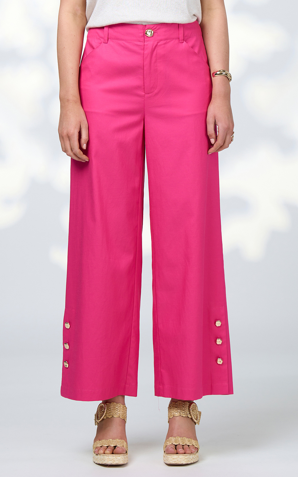 Willa Pant product photo.