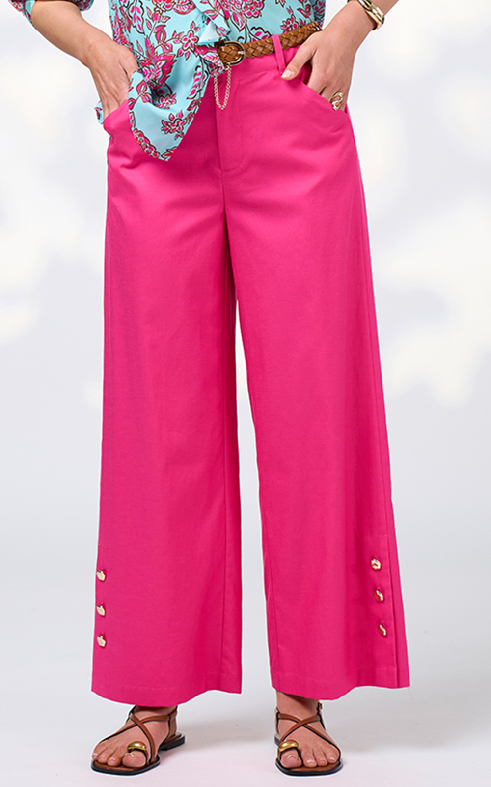 Willa Pant product photo.