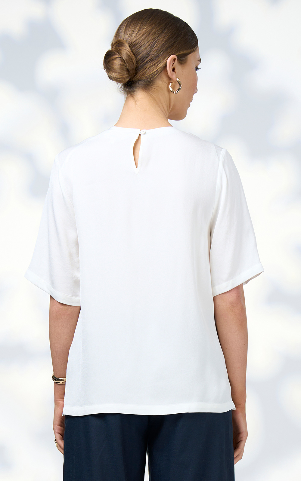 Jada Tee product photo.