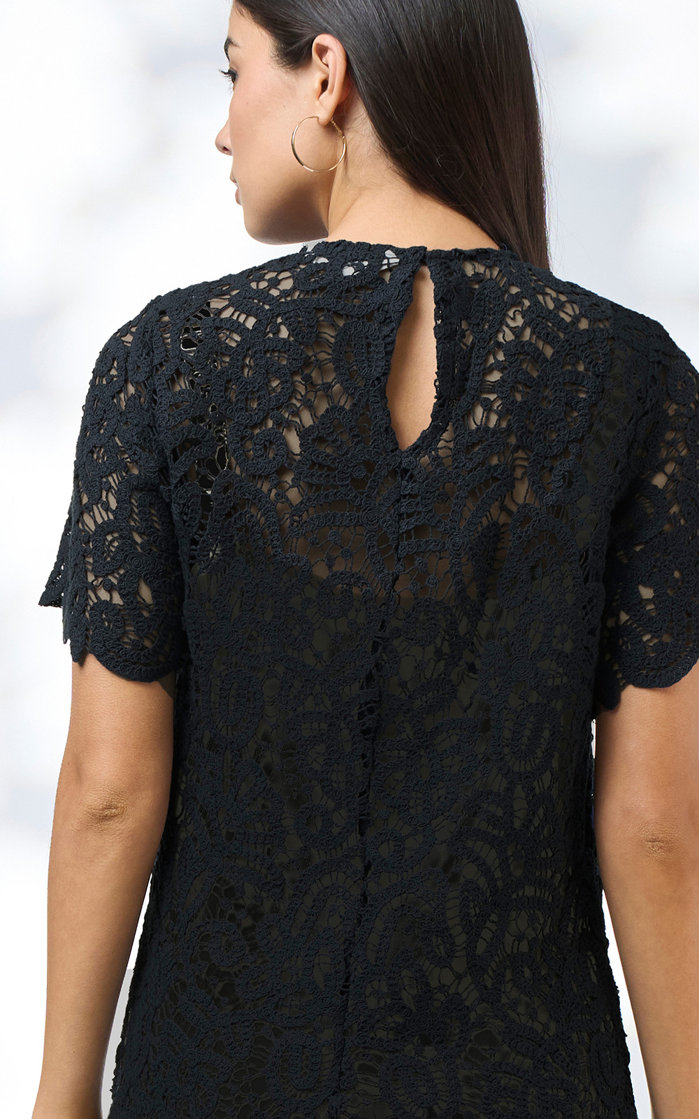 Harlo Midi Dress product photo.