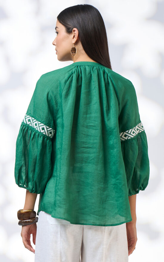 Maya Top product photo.