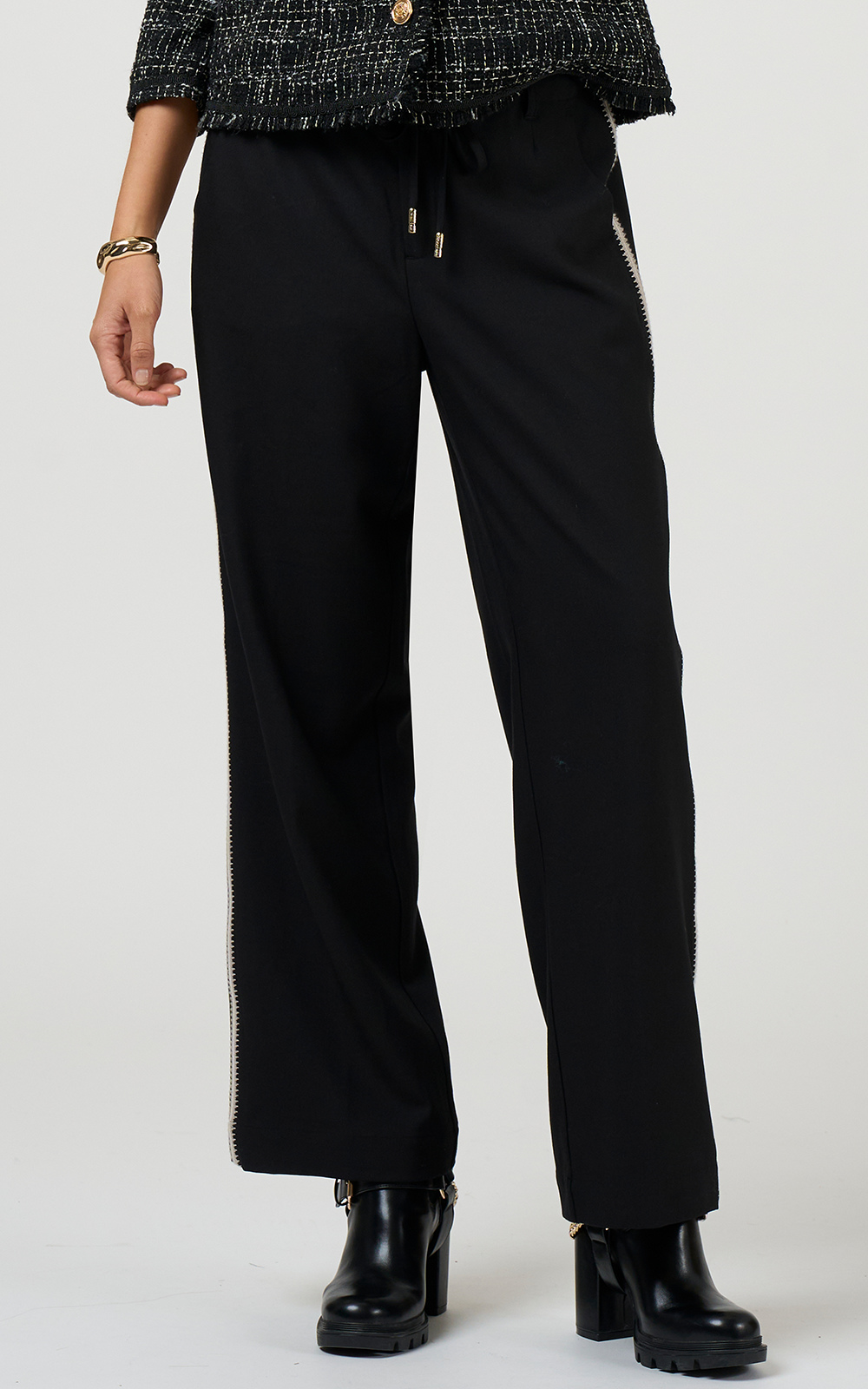 Bespoke Pant product photo.