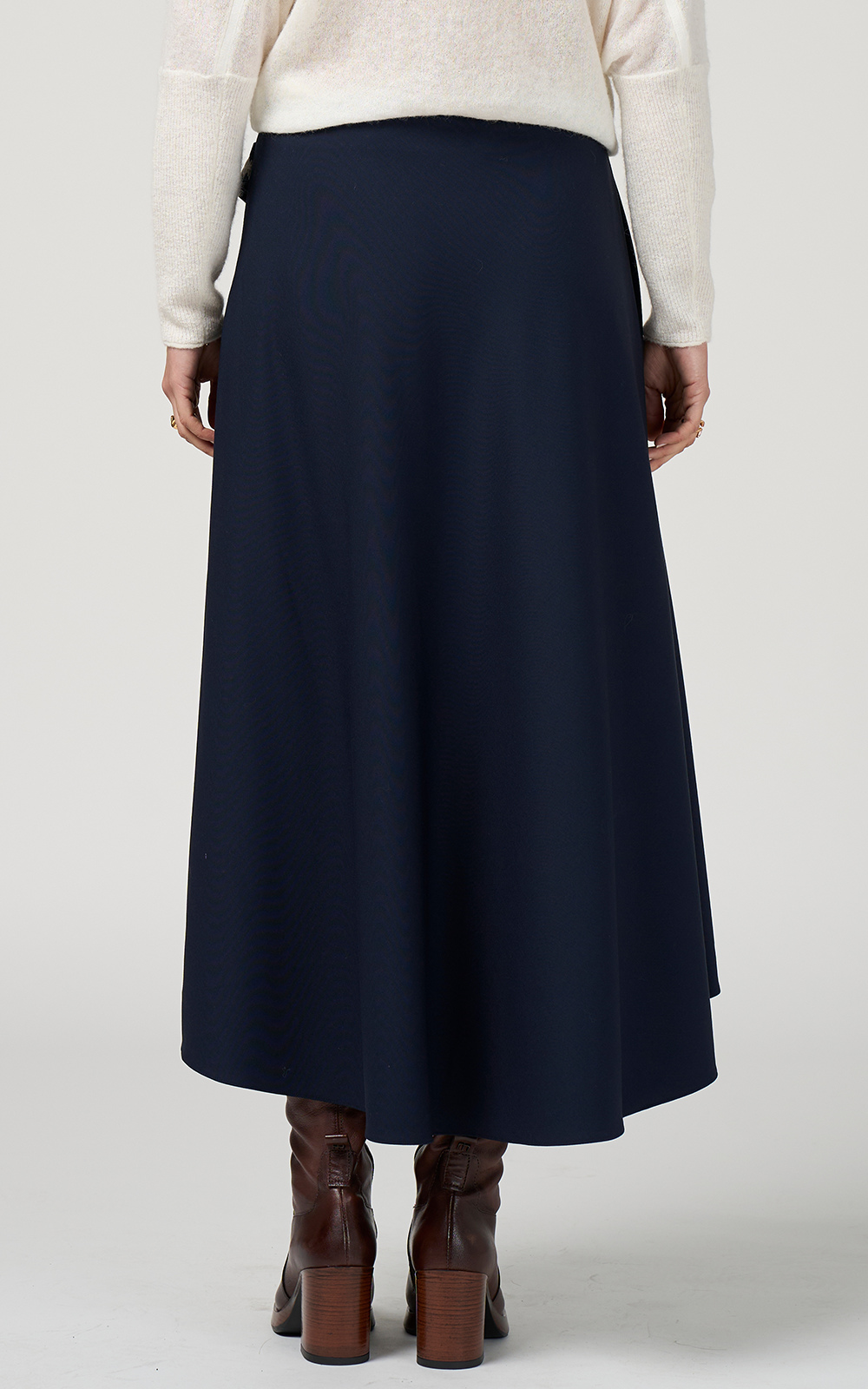 Bespoke Skirt product photo.