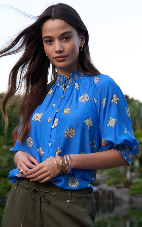 Dambulla Shirt product photo.