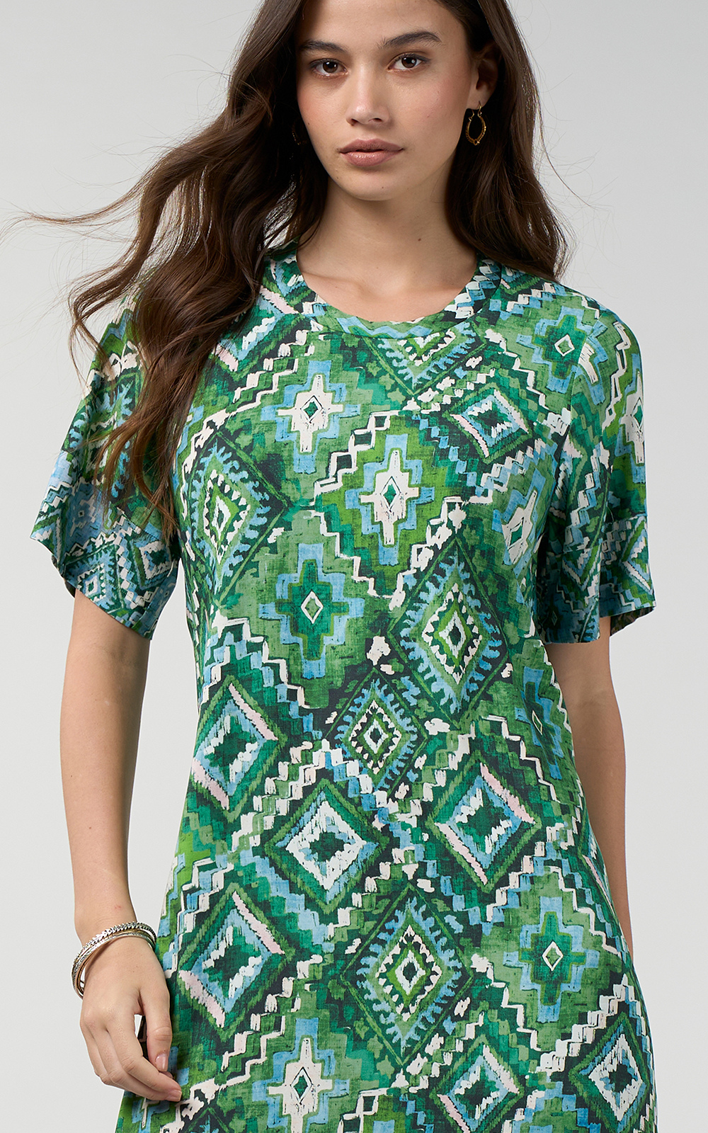 Sinhala Dress product photo.