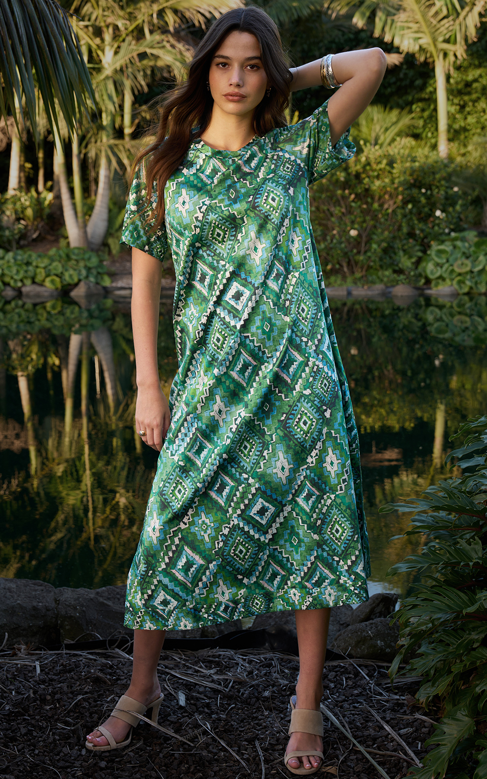 Sinhala Dress product photo.