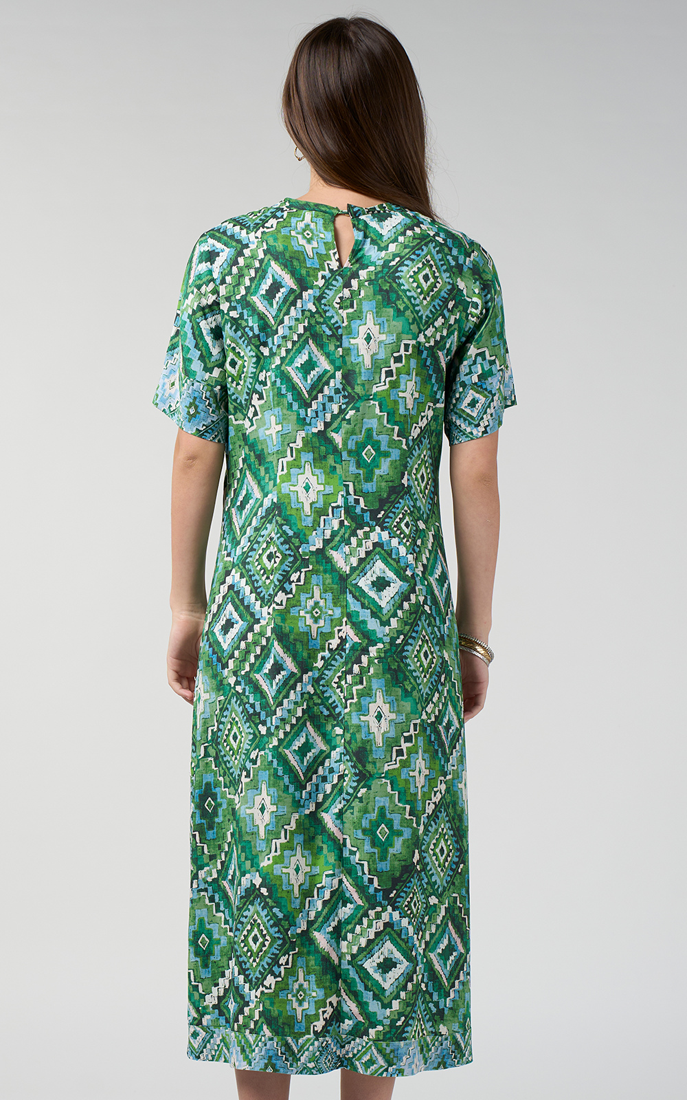 Sinhala Dress product photo.