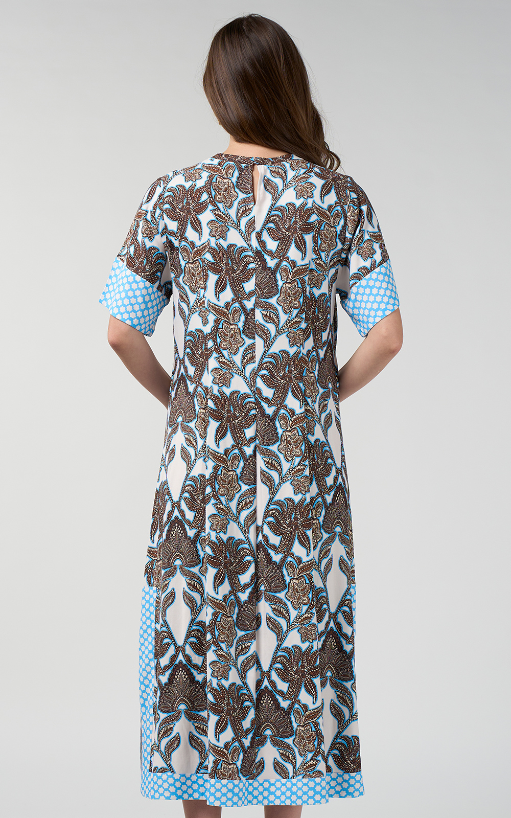 Ella Dress product photo.