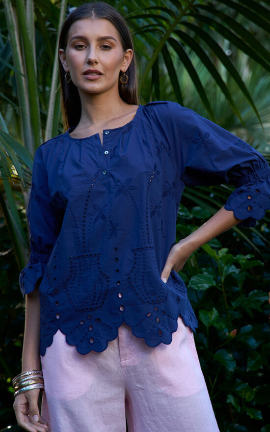 Dragonfly Top product photo.