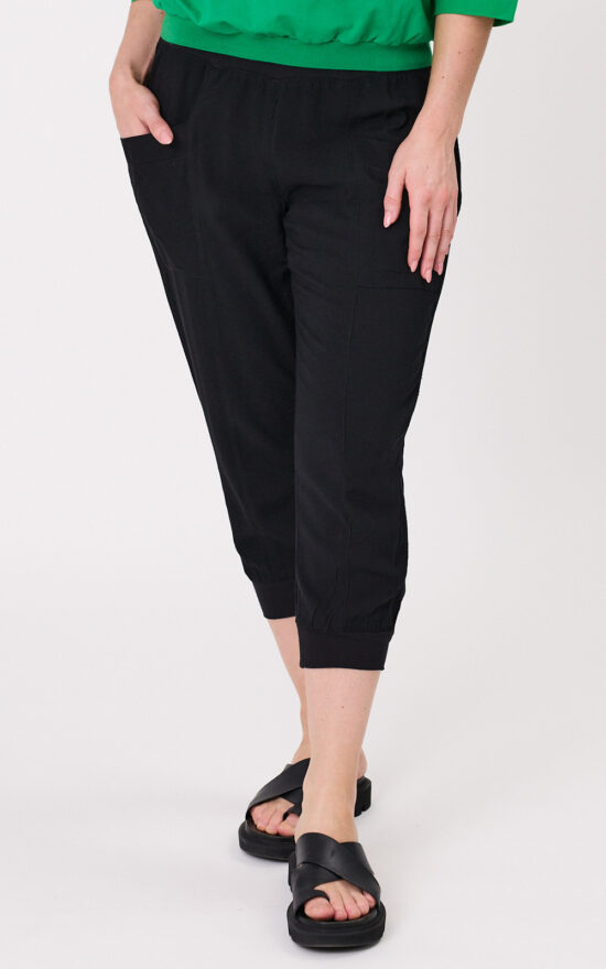 Harem Pants product photo.