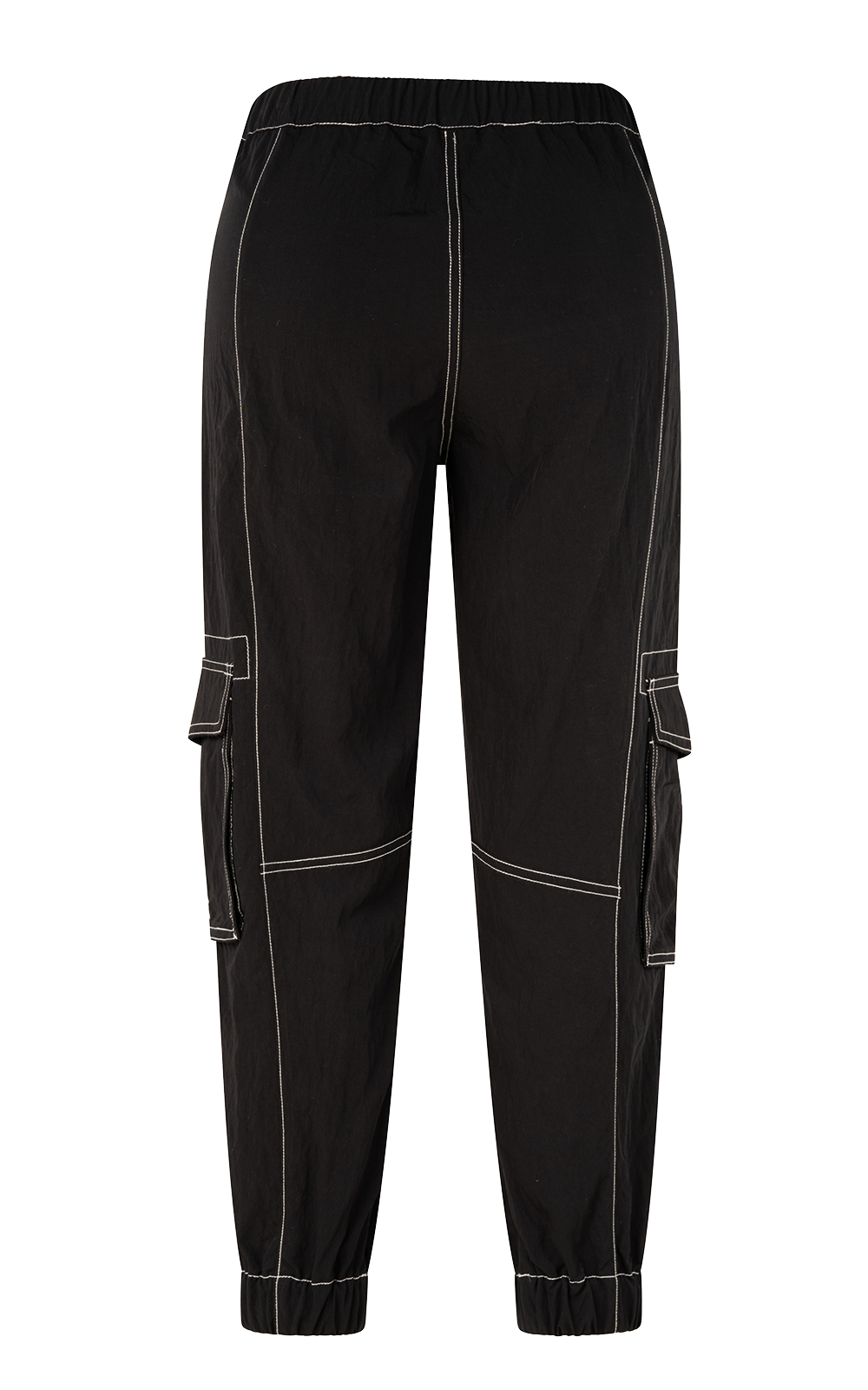 Dee Pant product photo.