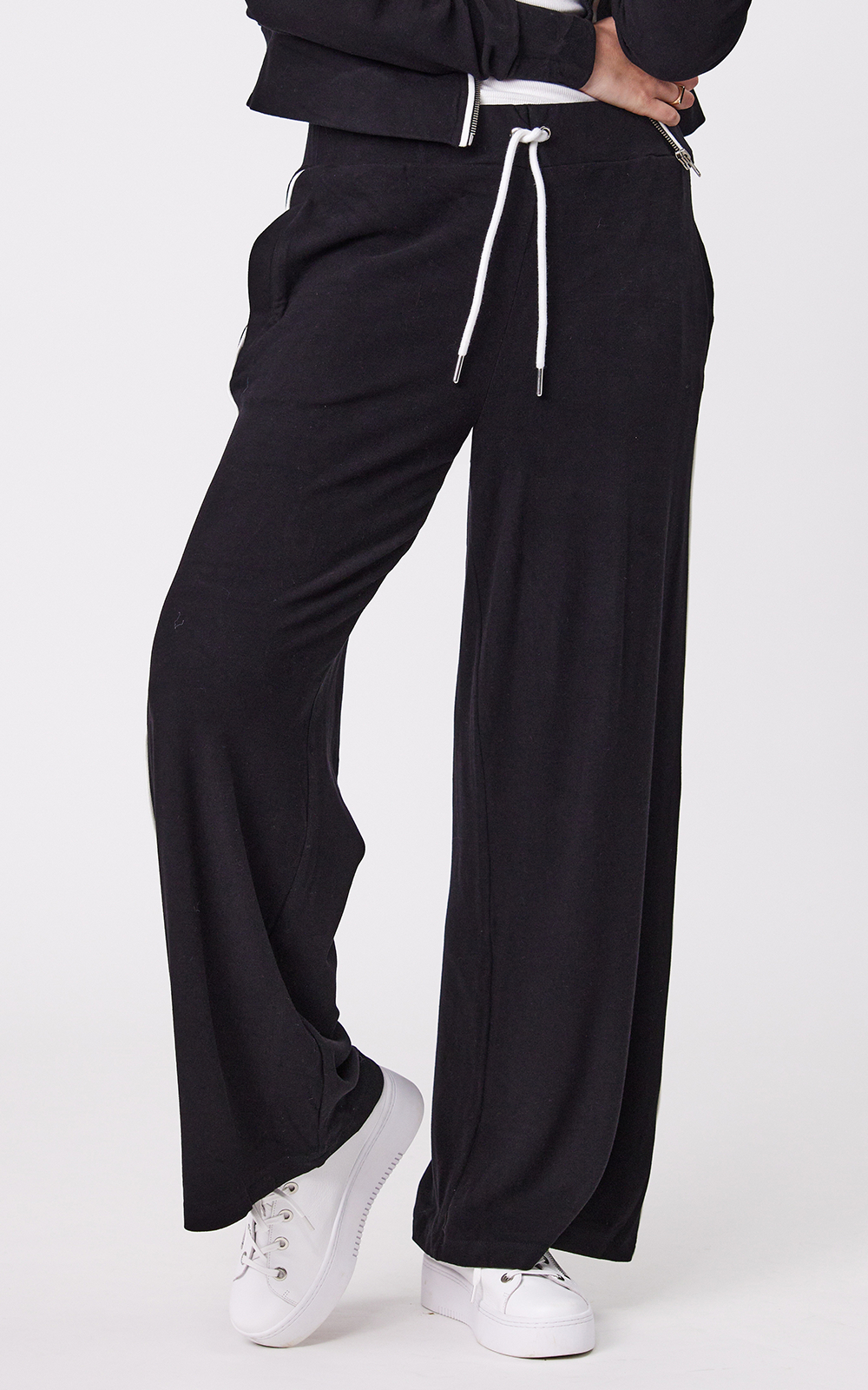 Addison Pant product photo.