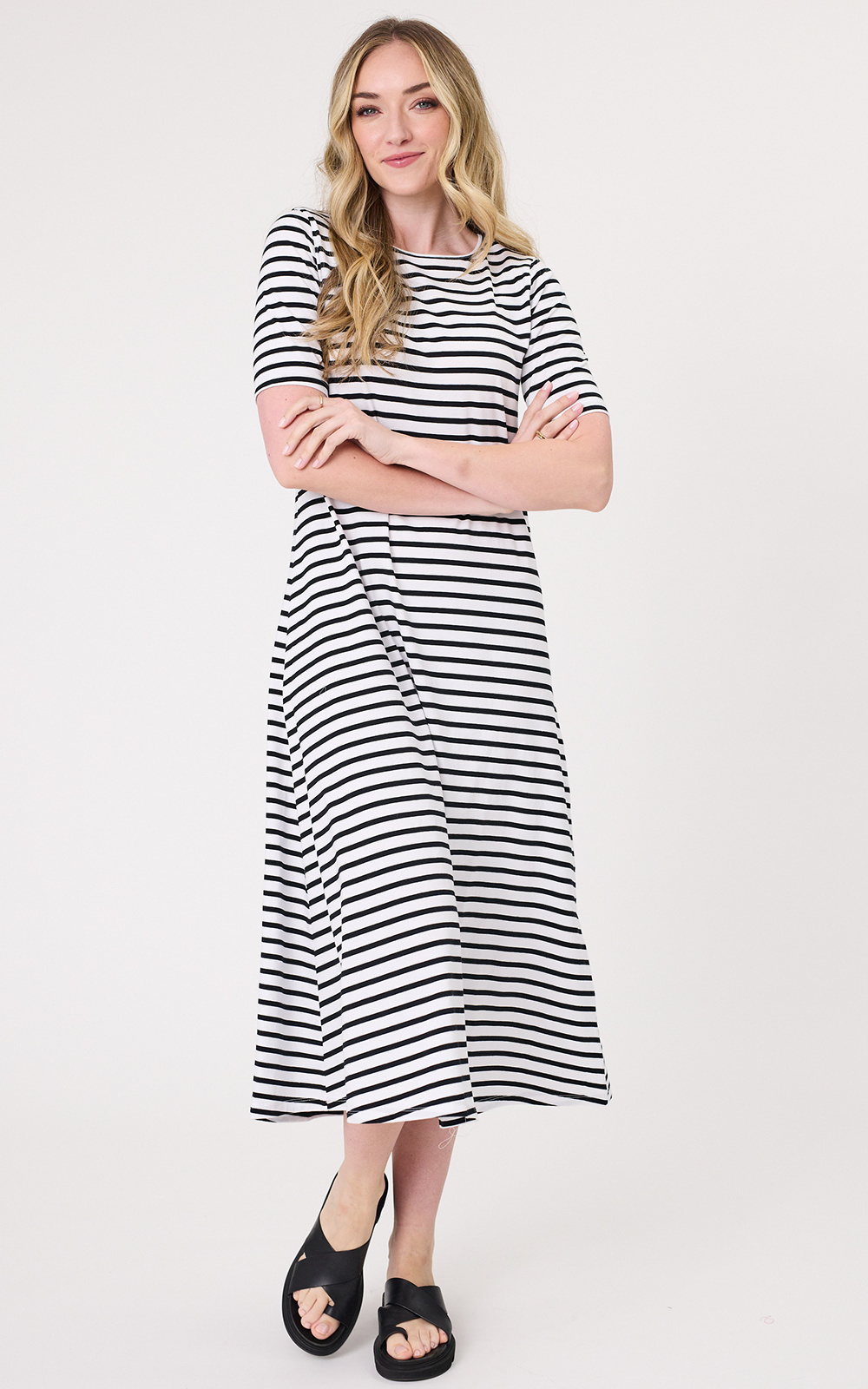 Sole Dress product photo.