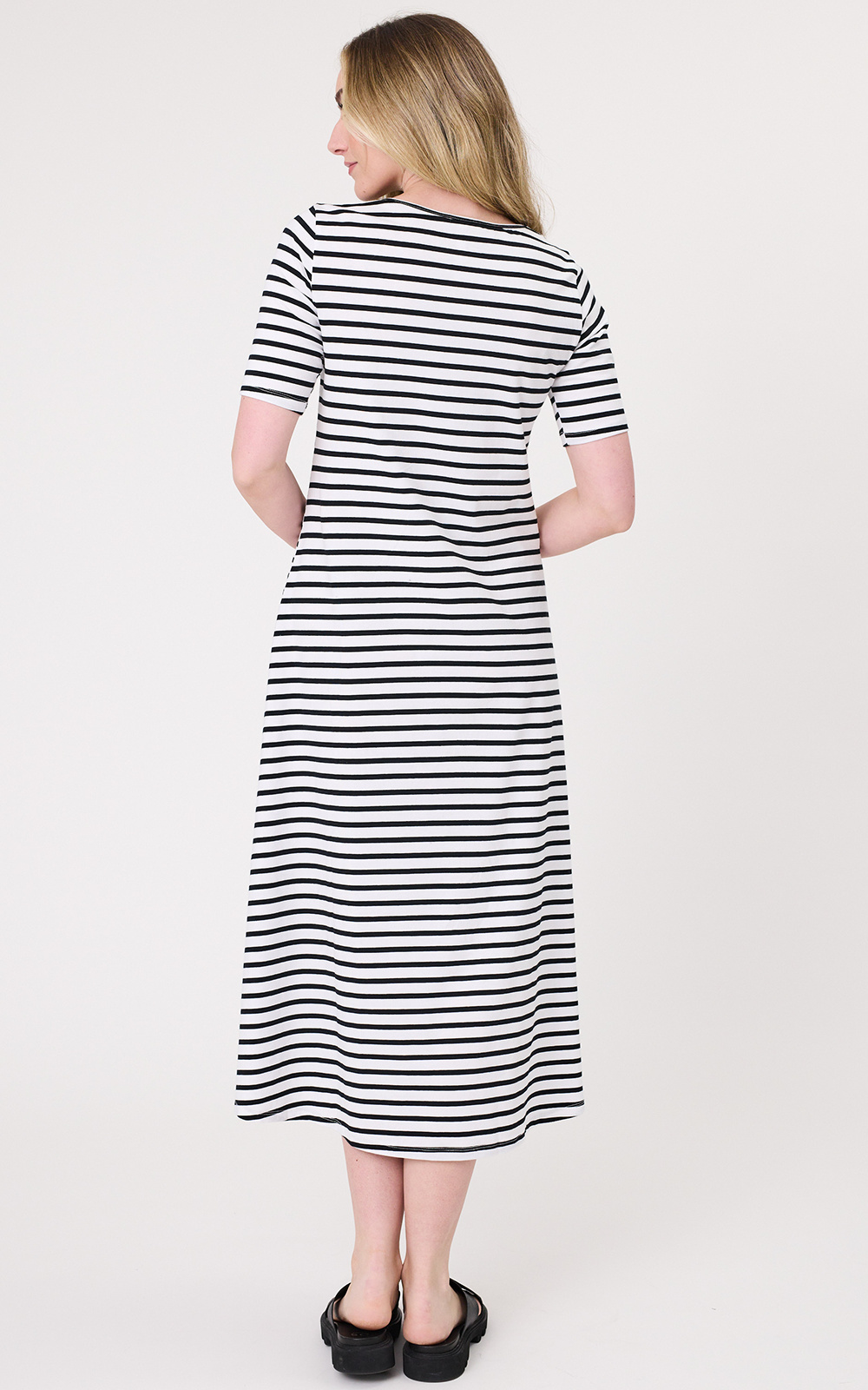 Sole Dress product photo.