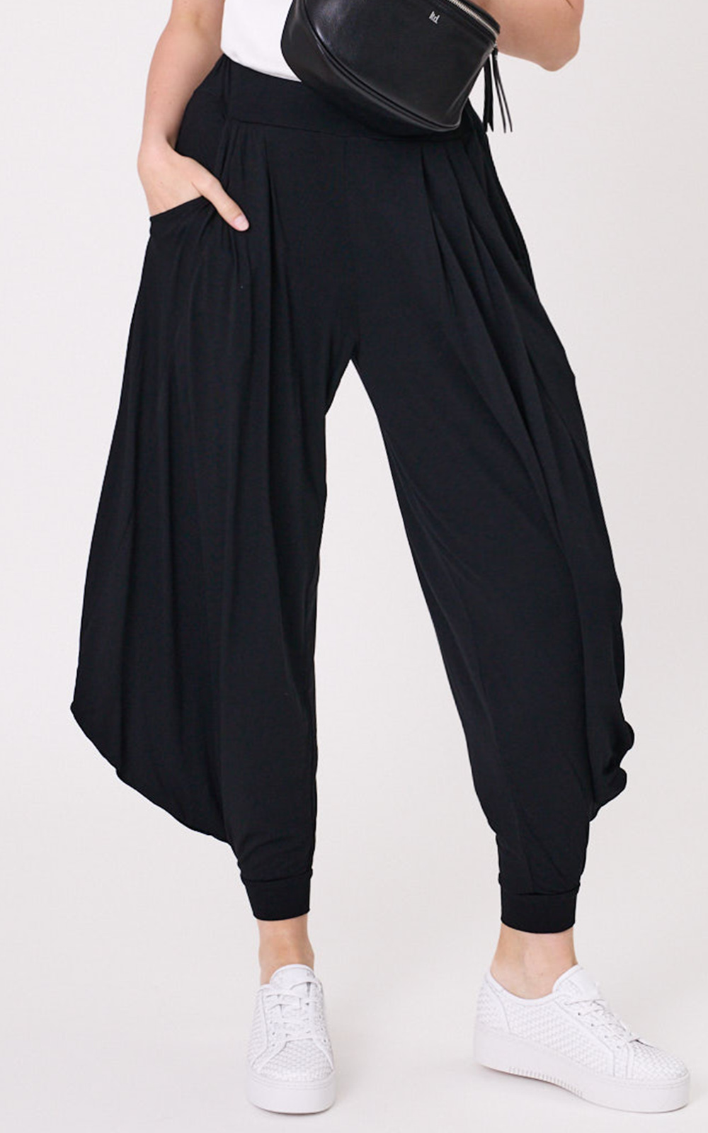 Lenka Pants product photo.