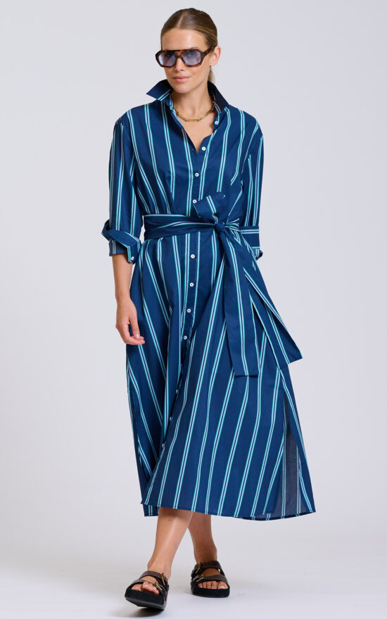 Luna Dress product photo.