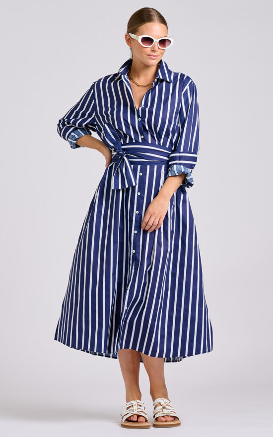 Luna Dress product photo.