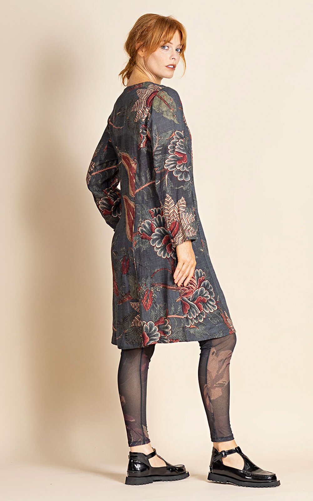 Eden King Noble Coat product photo.
