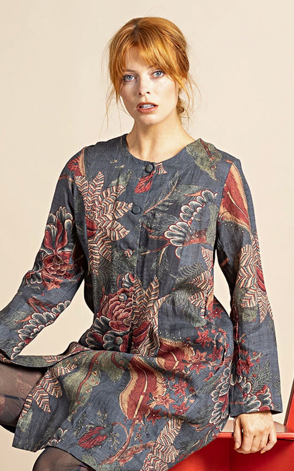 Eden King Noble Coat product photo.