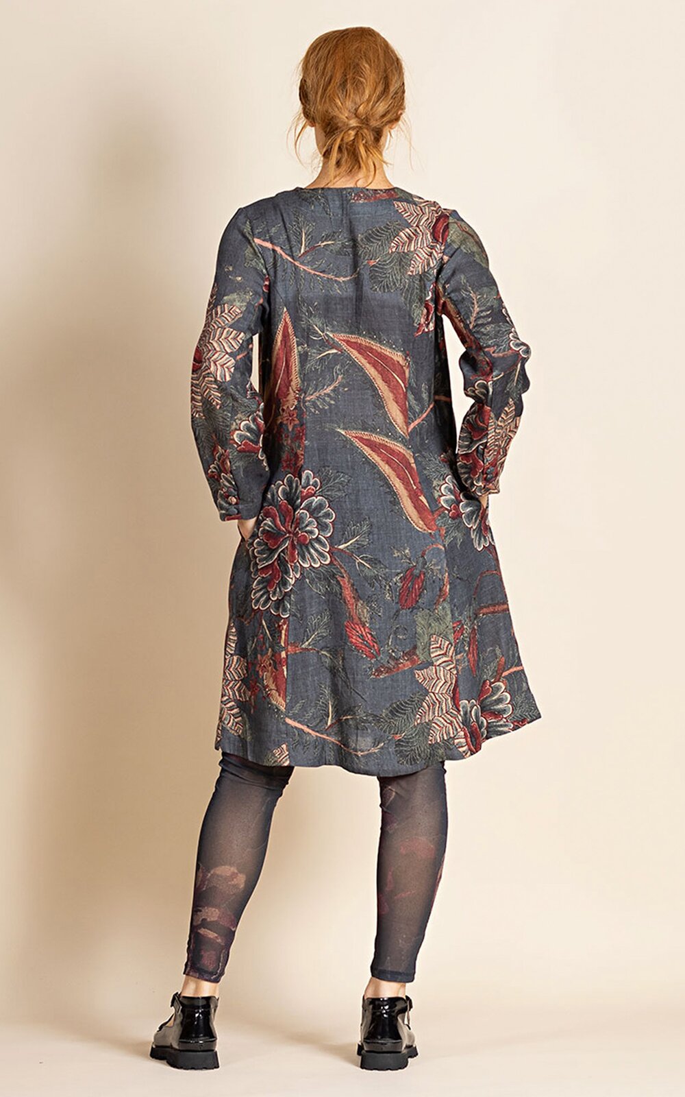 Eden King Noble Coat product photo.