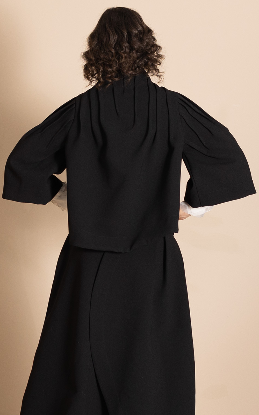 Dublin Tuck Jacket product photo.