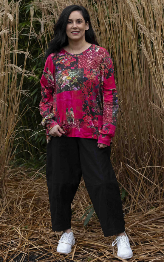 Sweatshirt product photo.