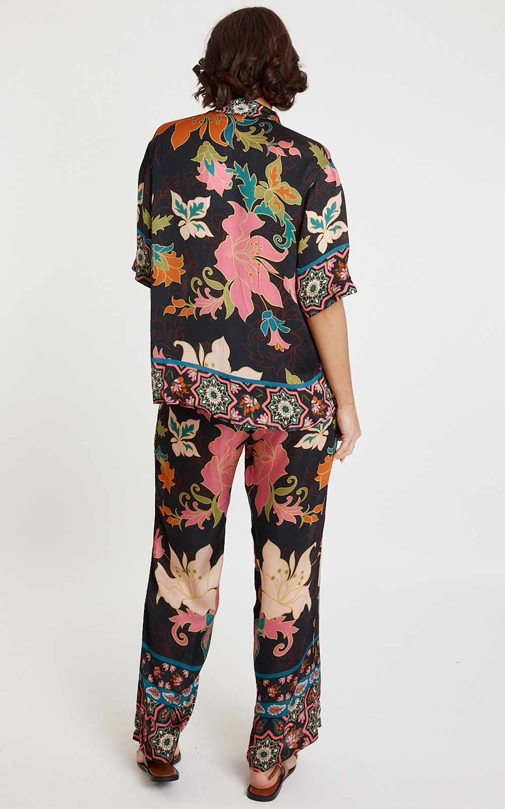 Marquis Pant product photo.