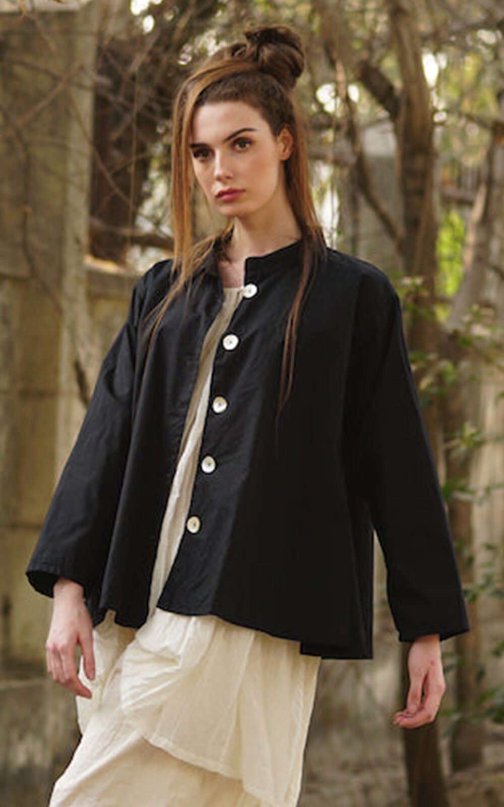 Matisse Jacket In Cotton product photo.